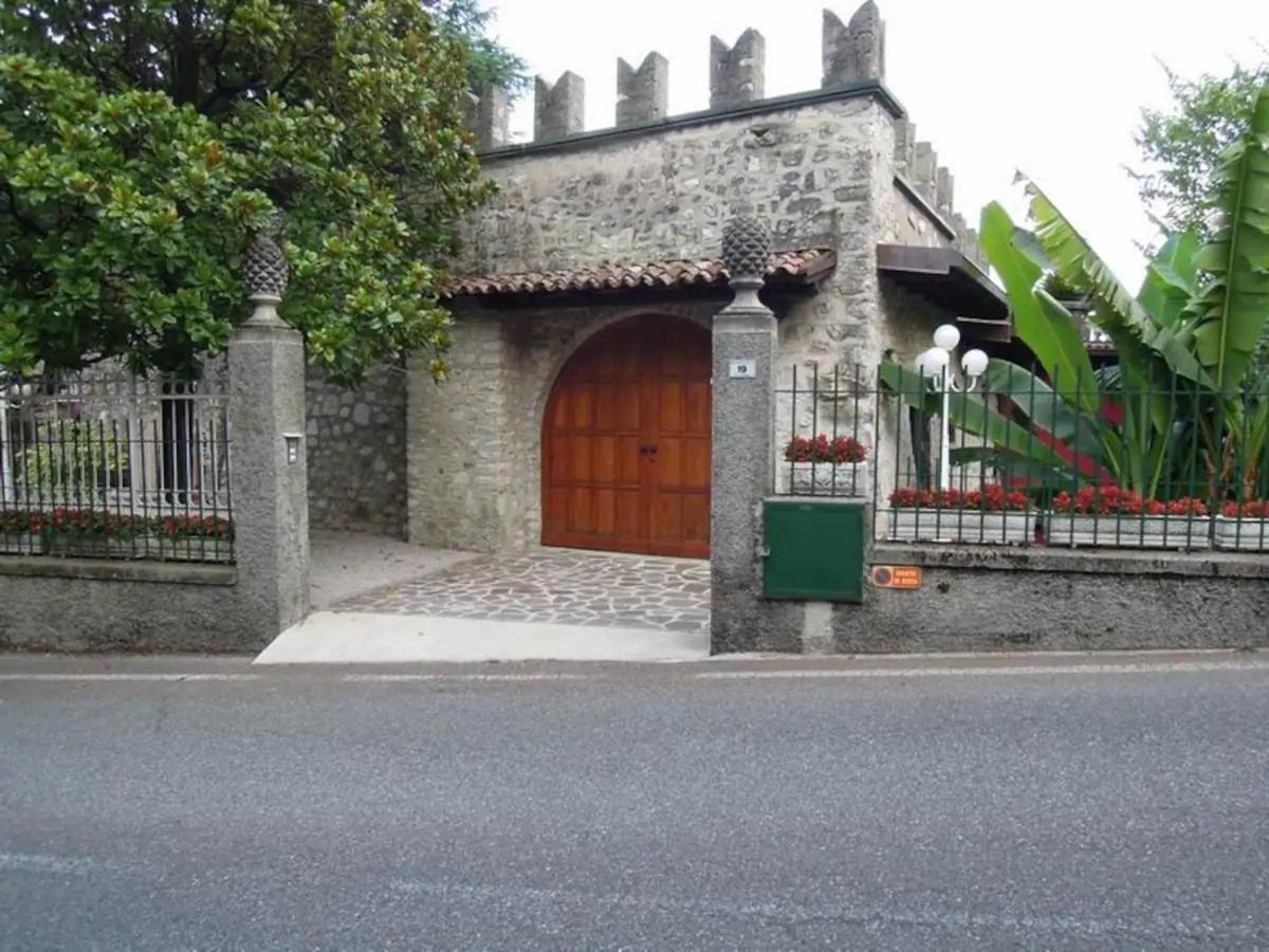 Villa Pinetina ガルニャーノ エクステリア 写真